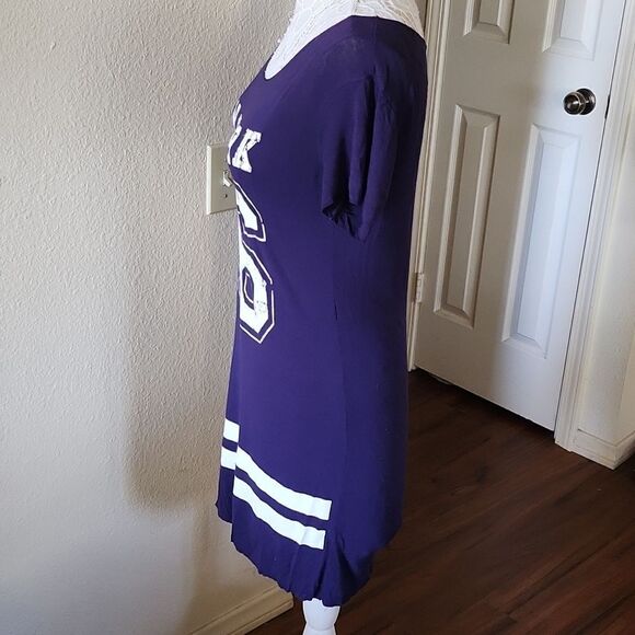 Gisele Distressed Retro Football Jersey Dress - Picture 2 of 6